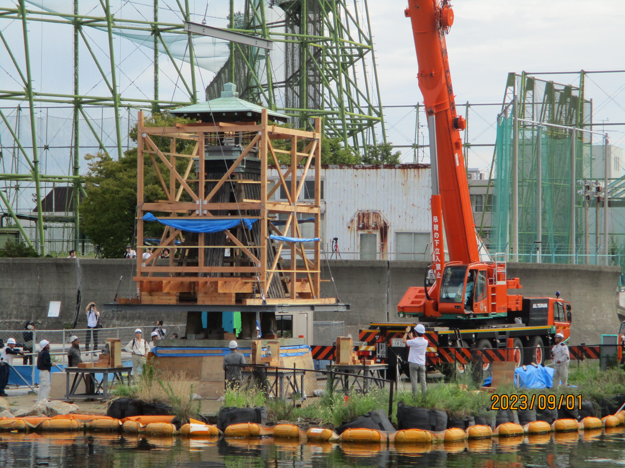 2023年9月1日、日本最古の木造「今津灯台」お引越し | 金山建設工業